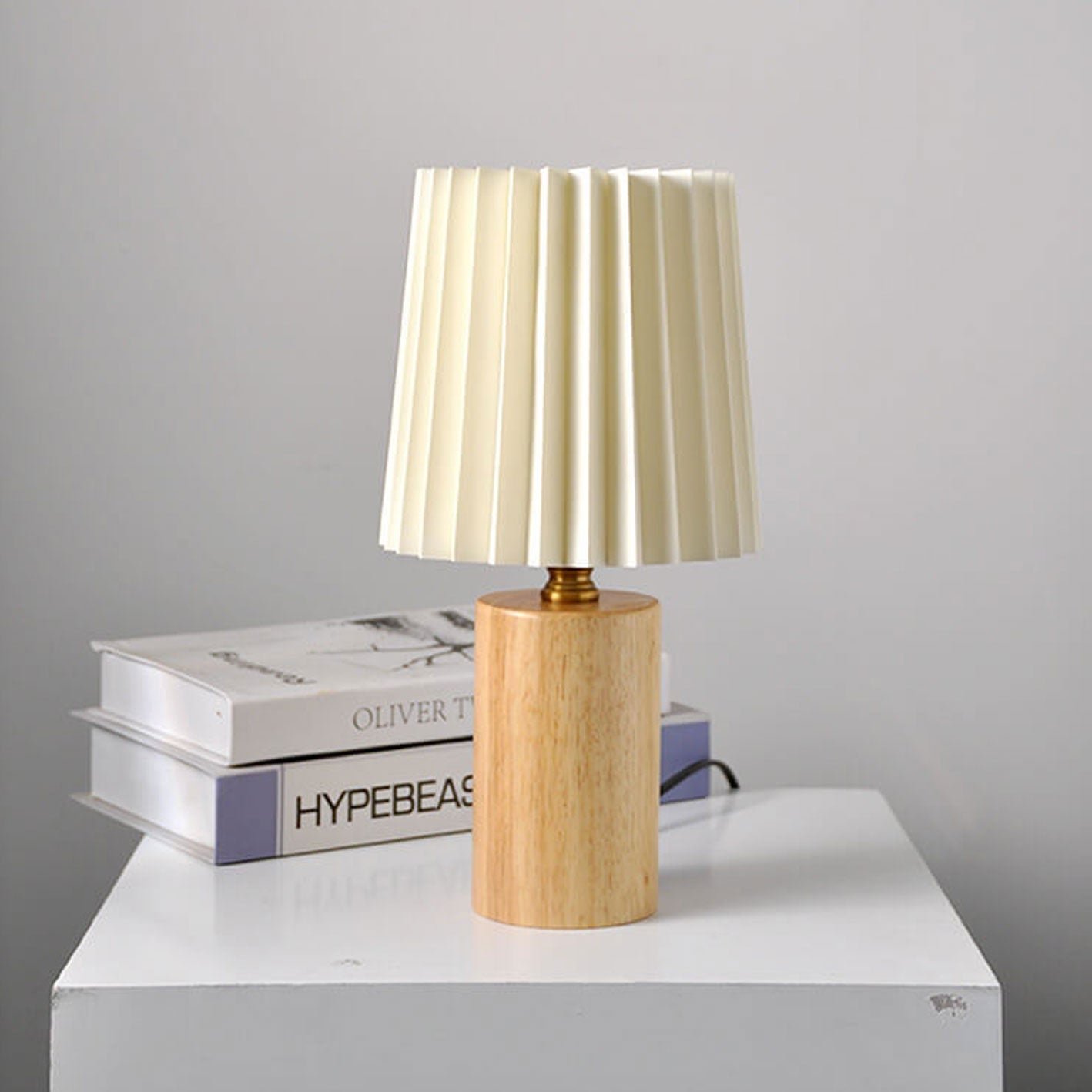 Solid Wood Pleated Fabric Table Lamp
